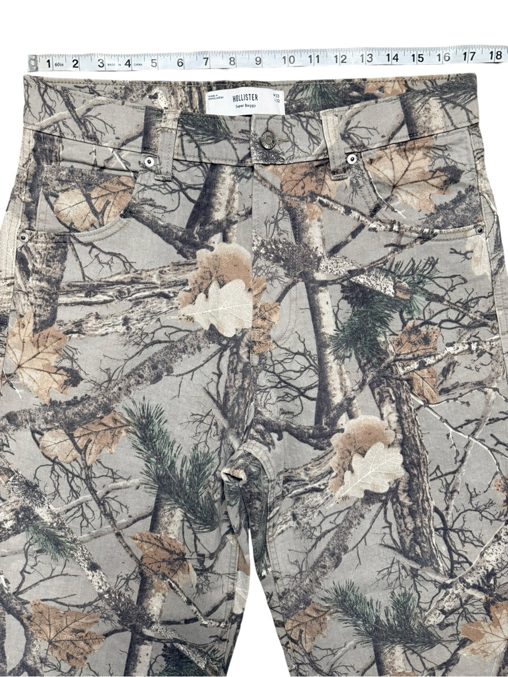 NWOT Hollister Women’s Super Baggy Camo Jeans 33x32 Woodland Wide Leg Y2K - Picture 6 of 11